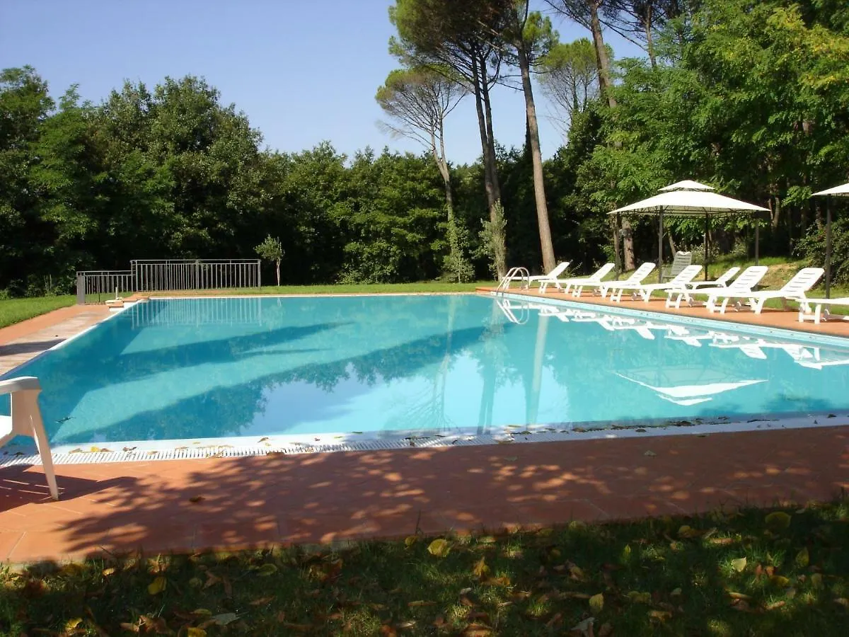 Appartamenti Avanella a 150 mt dalla piscina 150 mt from swimming pool Certaldo
